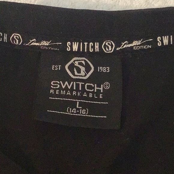 Switch long sleeve tee size large - Picture 5 of 9